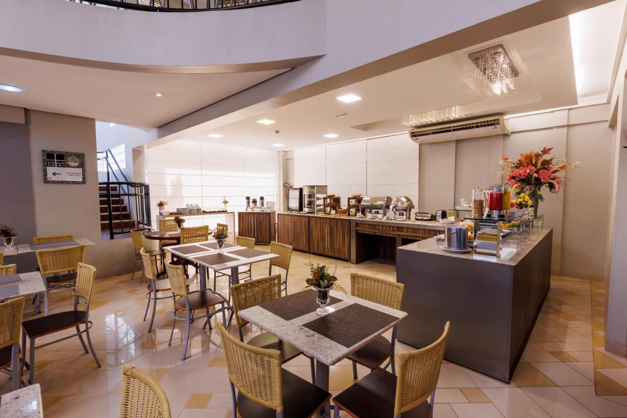 Tonello Business Hotel Campo Mourão Eksteriør billede